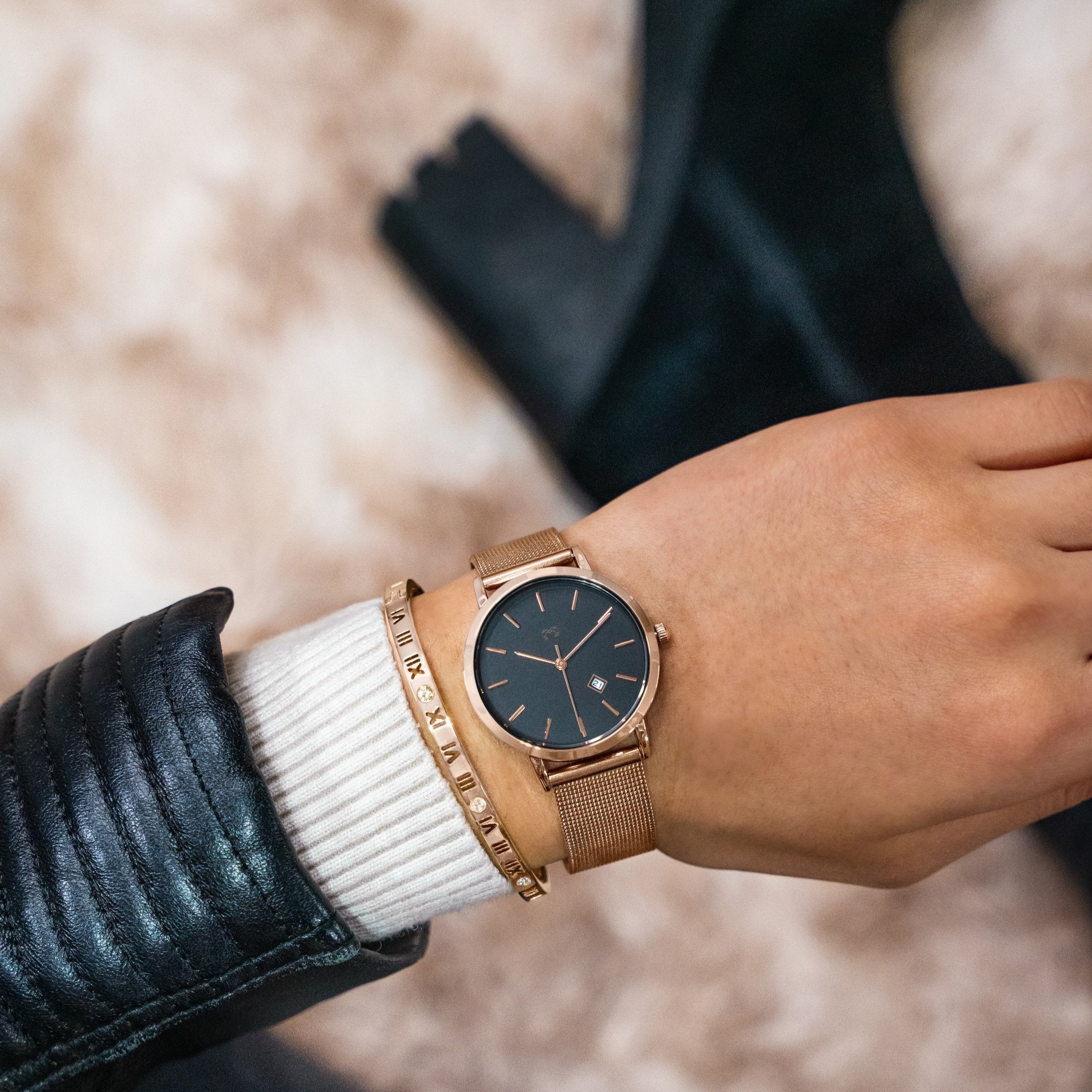 Montre "Marseille" ~ Rose Noire - LaMaisonDesBijoux